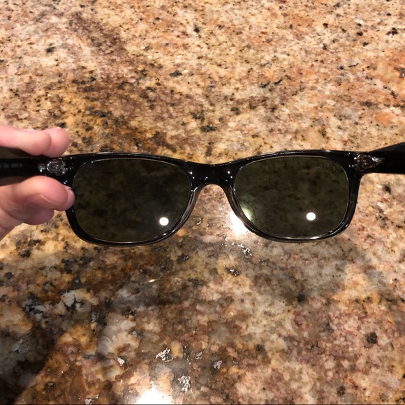 Ray Ban New Wayfarer RB2132 6052 3N (NWT) main image 5